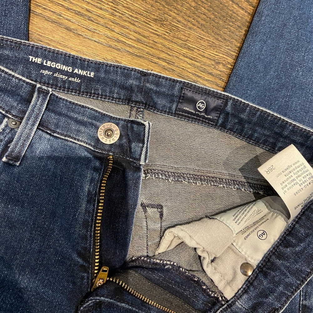 AG the legging ankle jeans - size 26